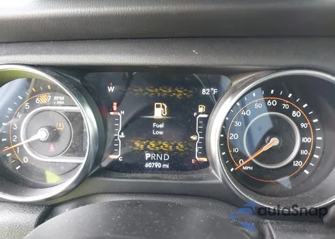 2022 Jeep Wrangler Unlimited High Altitude 4X4 z USA, uszkodzony, nr VIN 1C4HJXENXNW139005